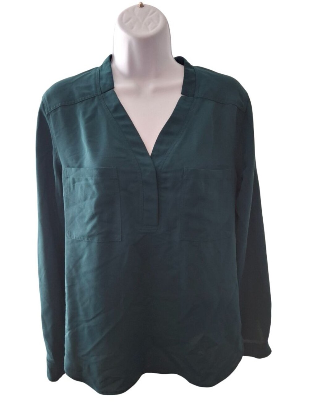 Nine West Womens M Teal Green V Neck Blouse Long Sleeve Tunic Quiet Luxury Work
